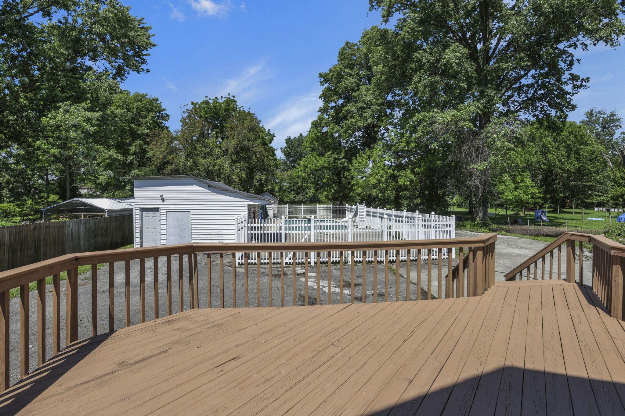 3017 Courtright Road