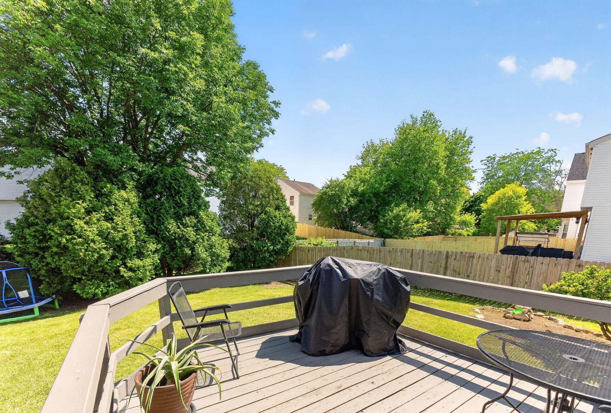 6109 Woodsboro Drive
