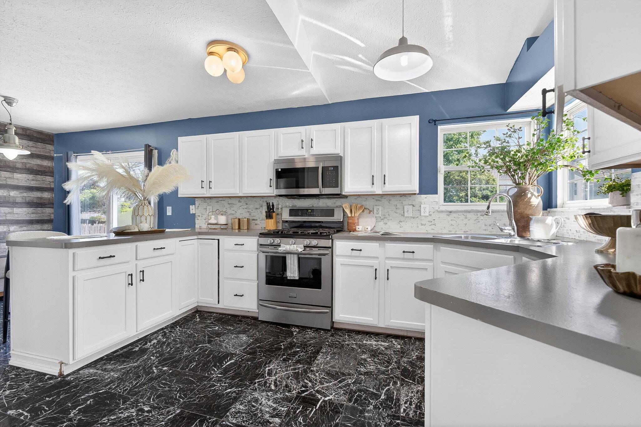 6109 Woodsboro Drive