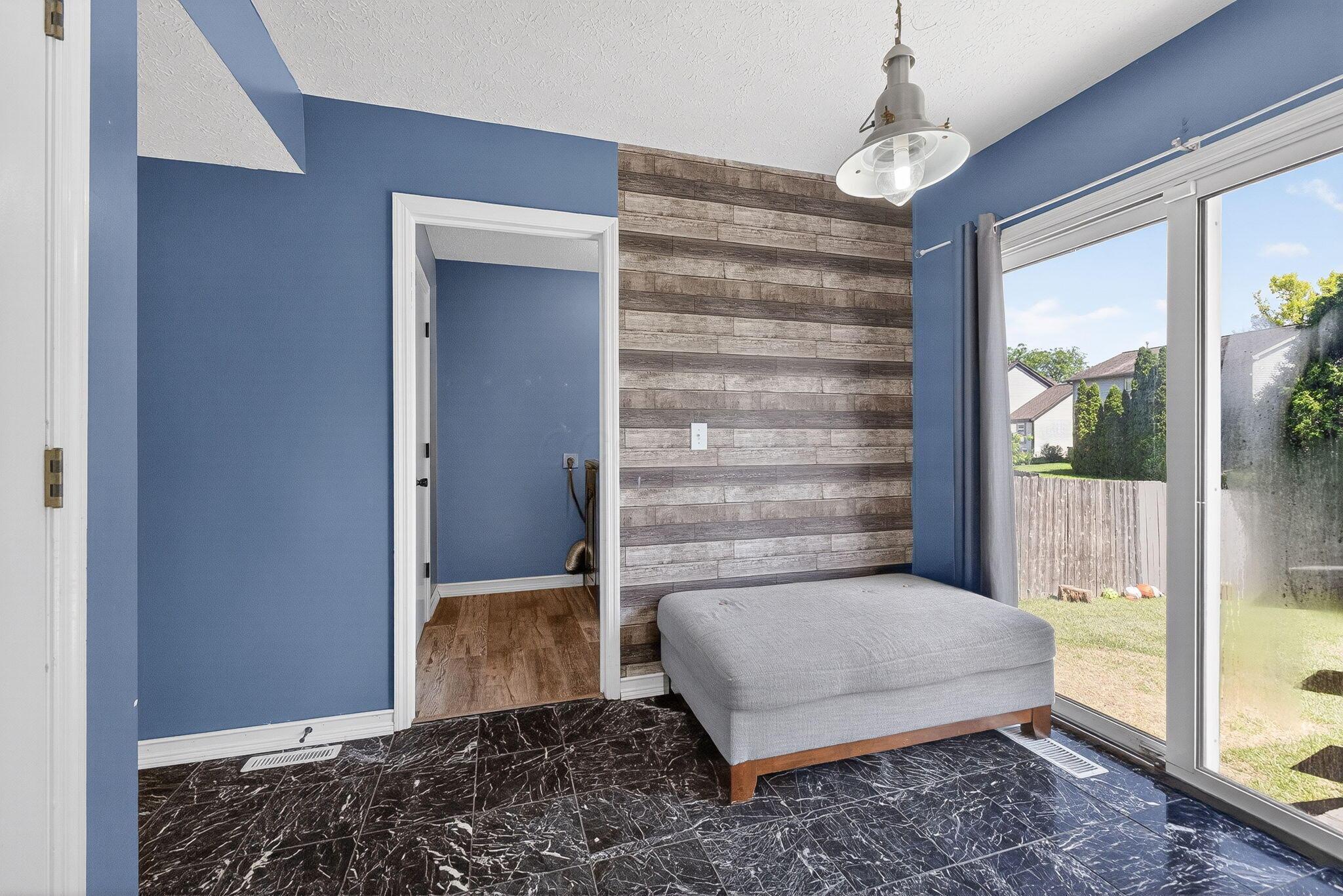 6109 Woodsboro Drive