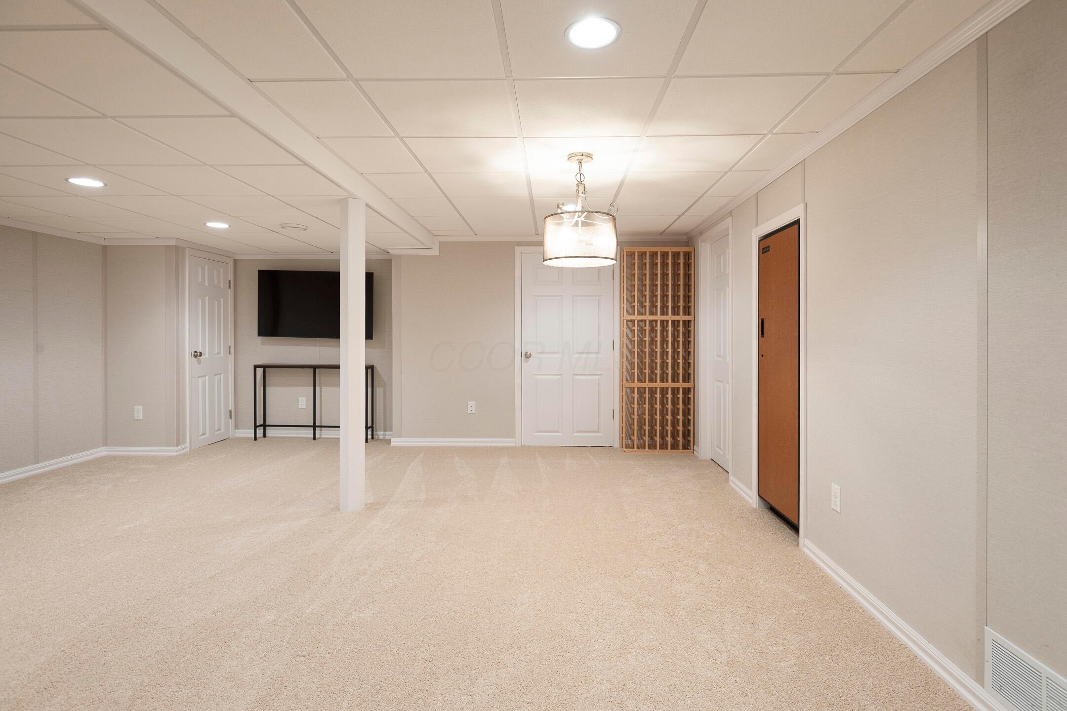 5640 Lynx Drive