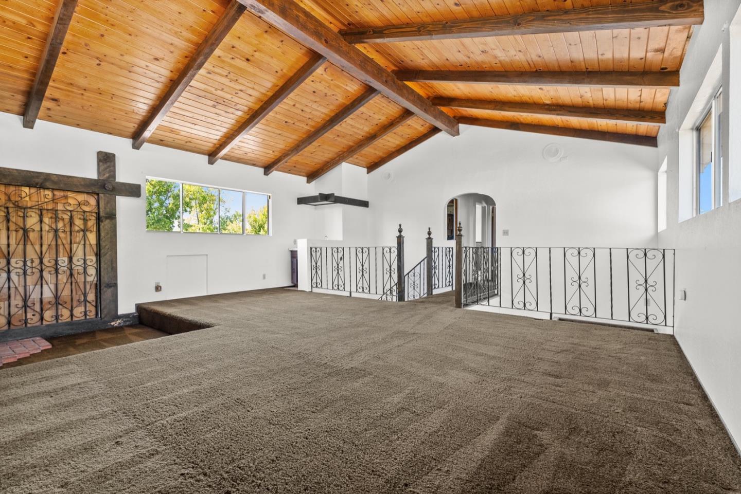 1004 Azalea Drive