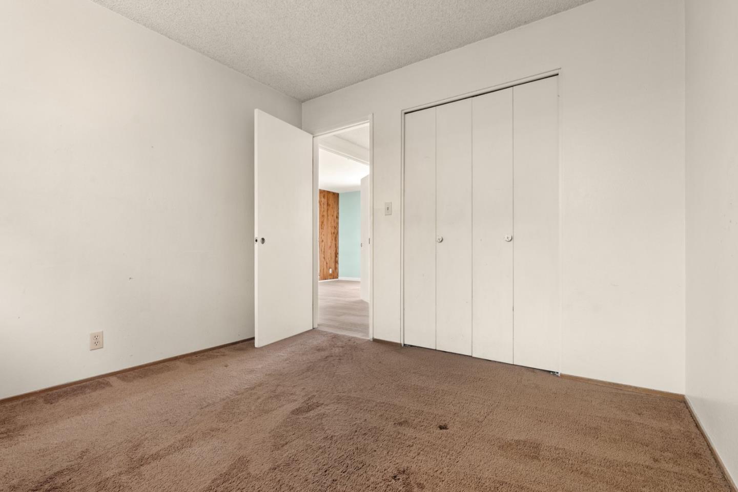 1004 Azalea Drive