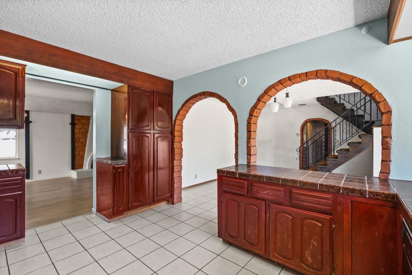 1004 Azalea Drive