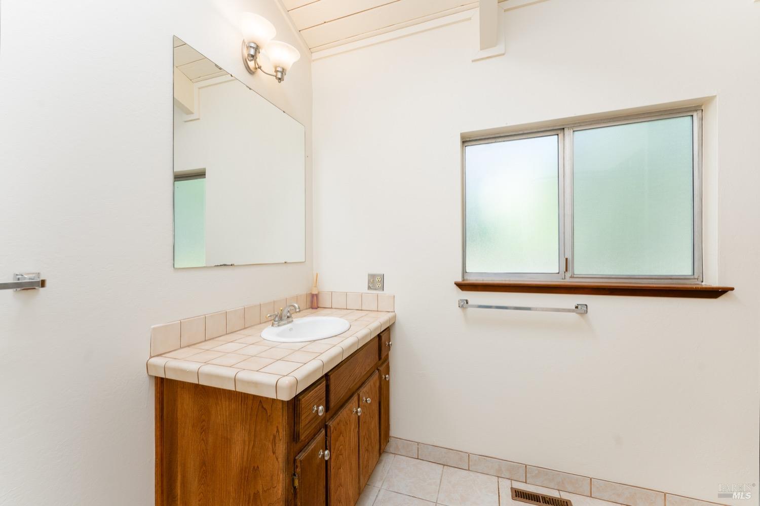 1380 Sanford Ranch Road