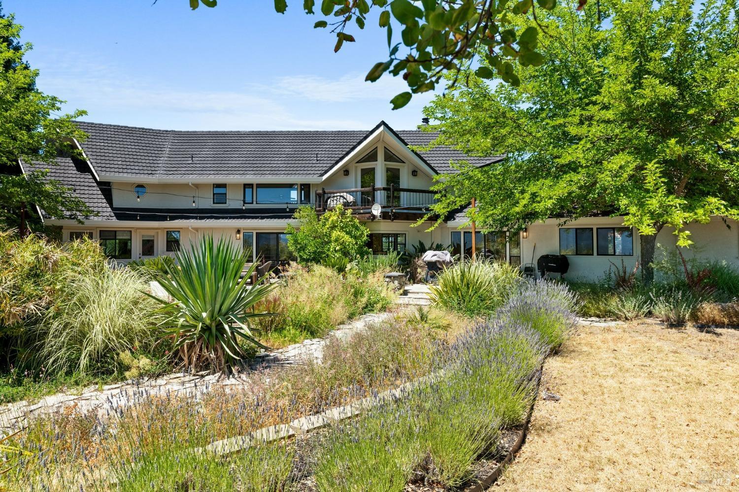 4781 East Side Calpella Road