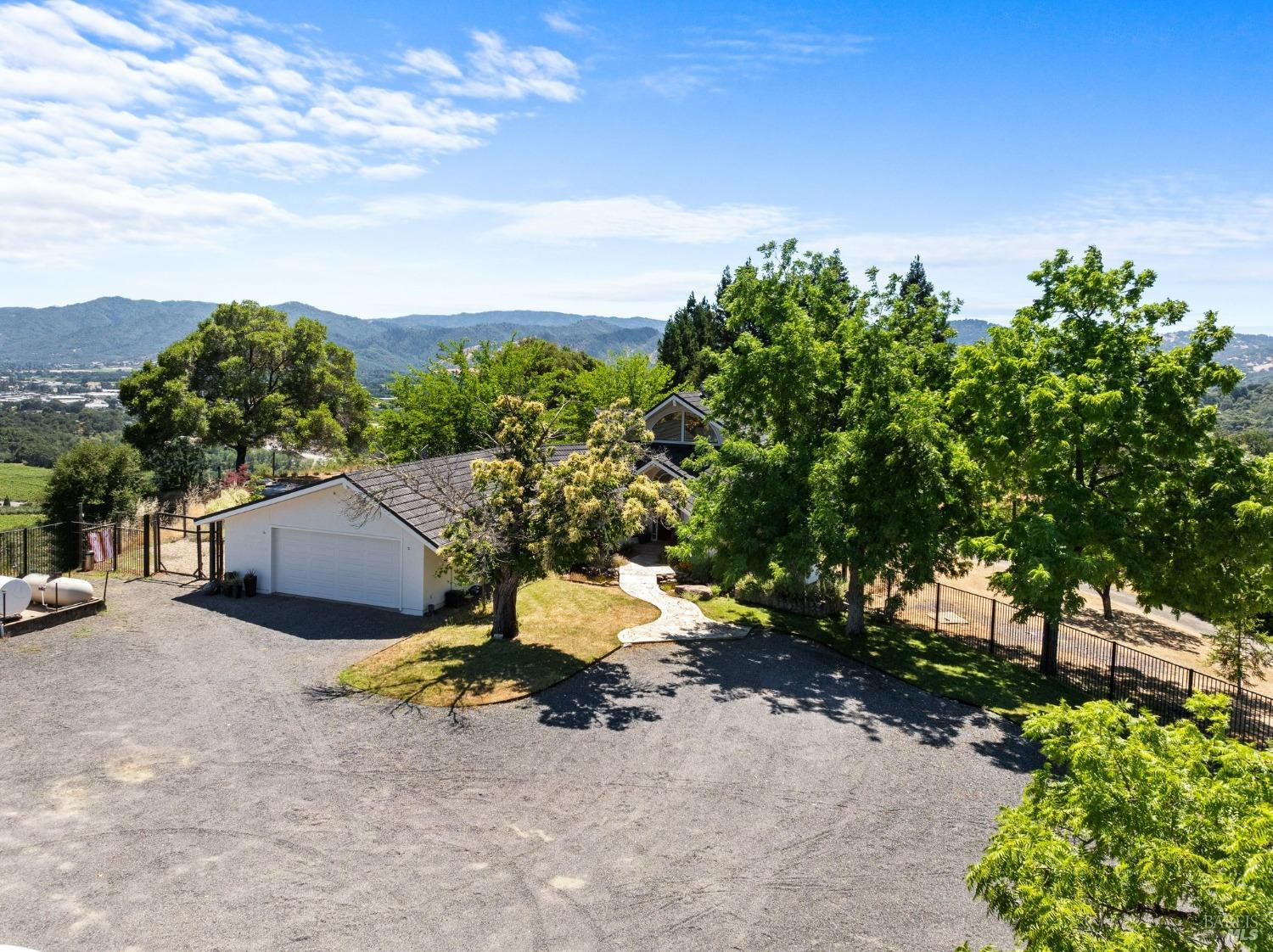 4781 East Side Calpella Road