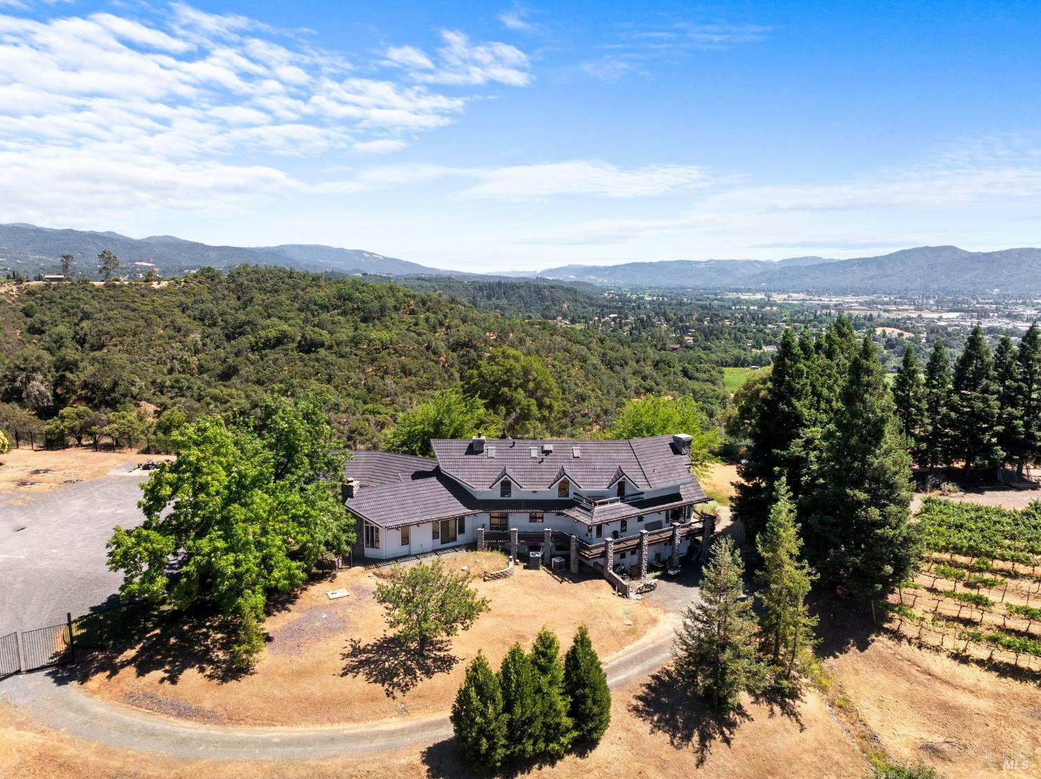 4781 East Side Calpella Road