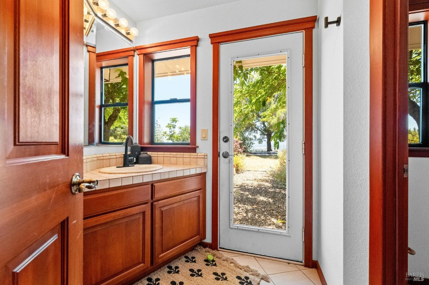 4781 East Side Calpella Road