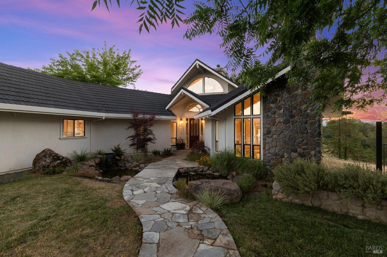 4781 East Side Calpella Road