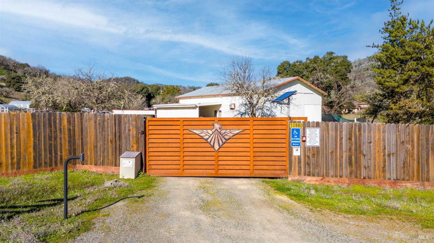 10880 Eagle Rock Road