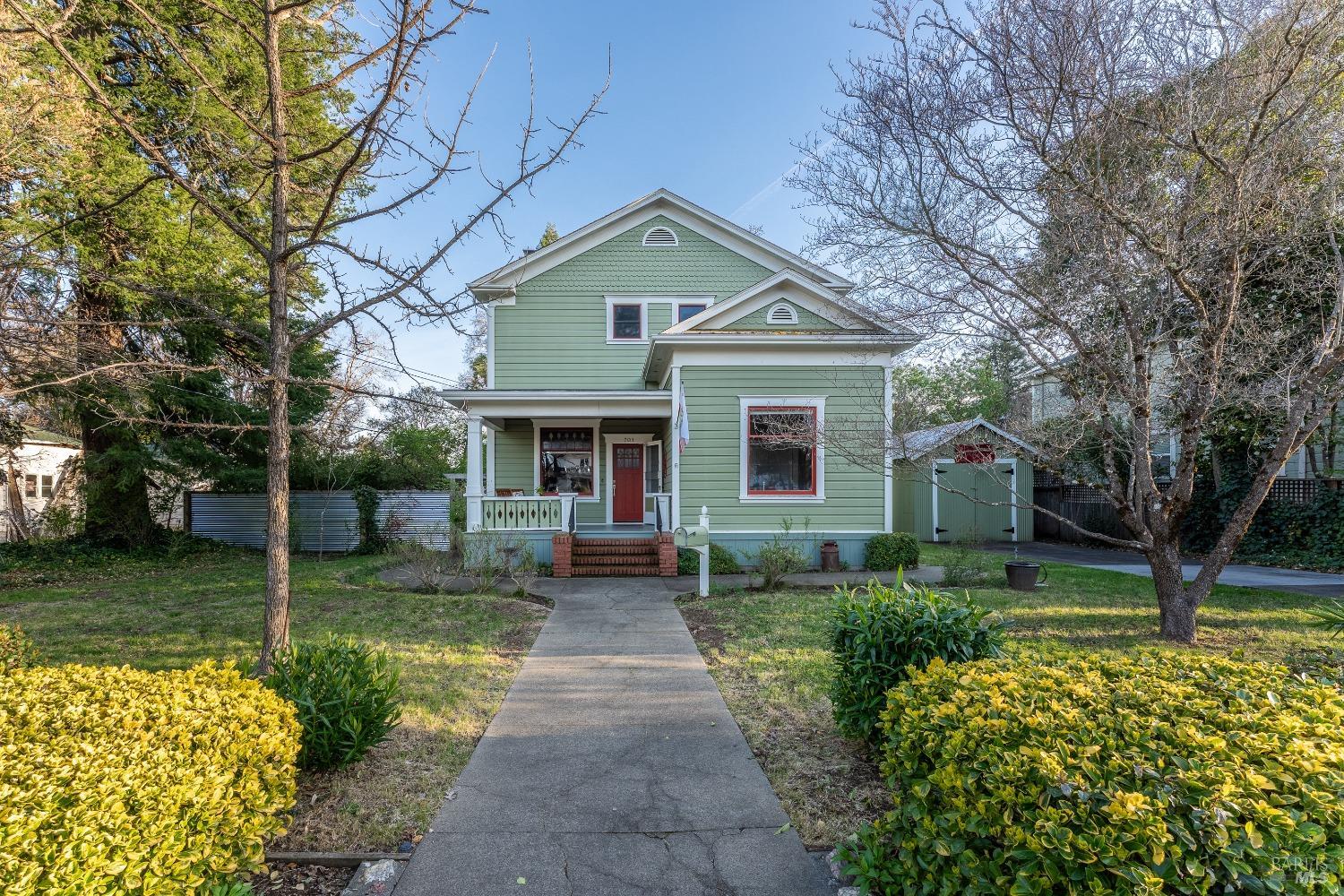 701 W Clay Street