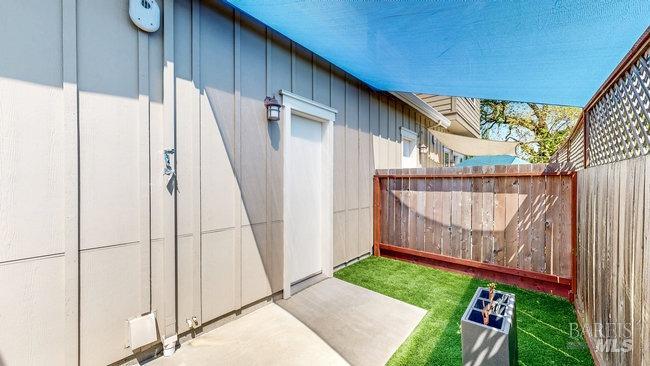 463 Miaterra Drive