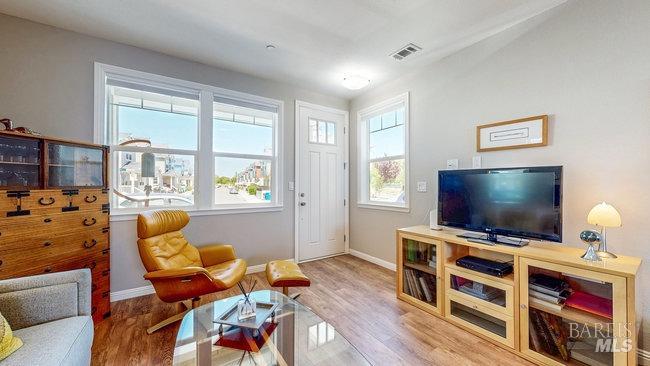 463 Miaterra Drive