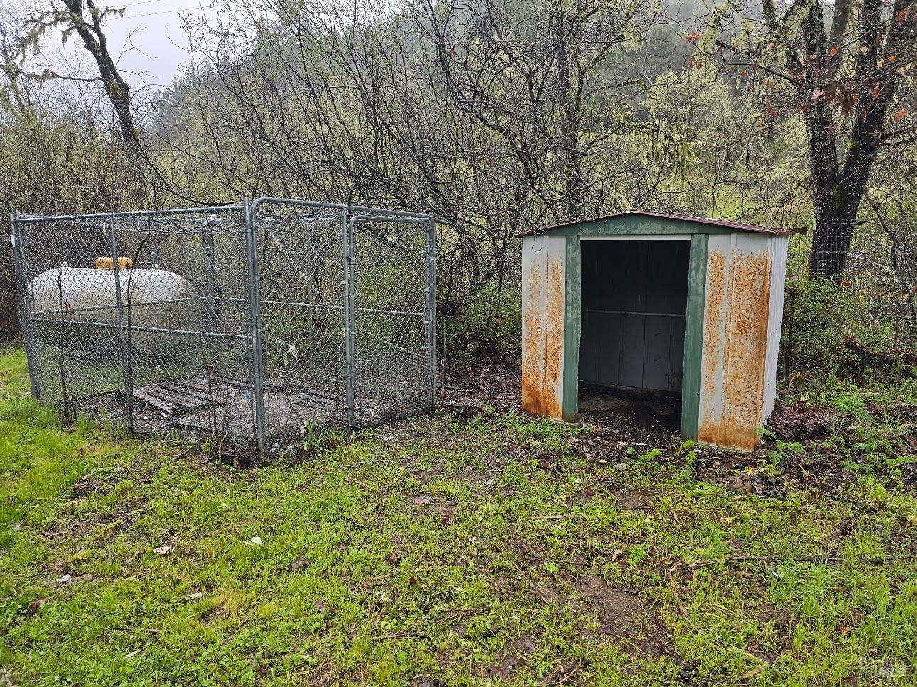 10625 Hearst Willits Road