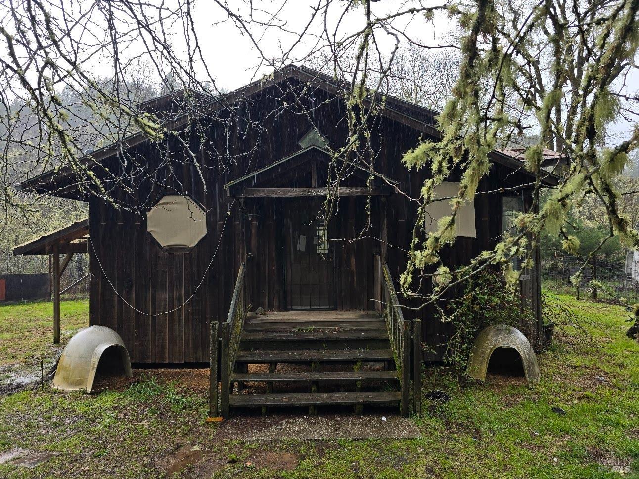 10625 Hearst Willits Road