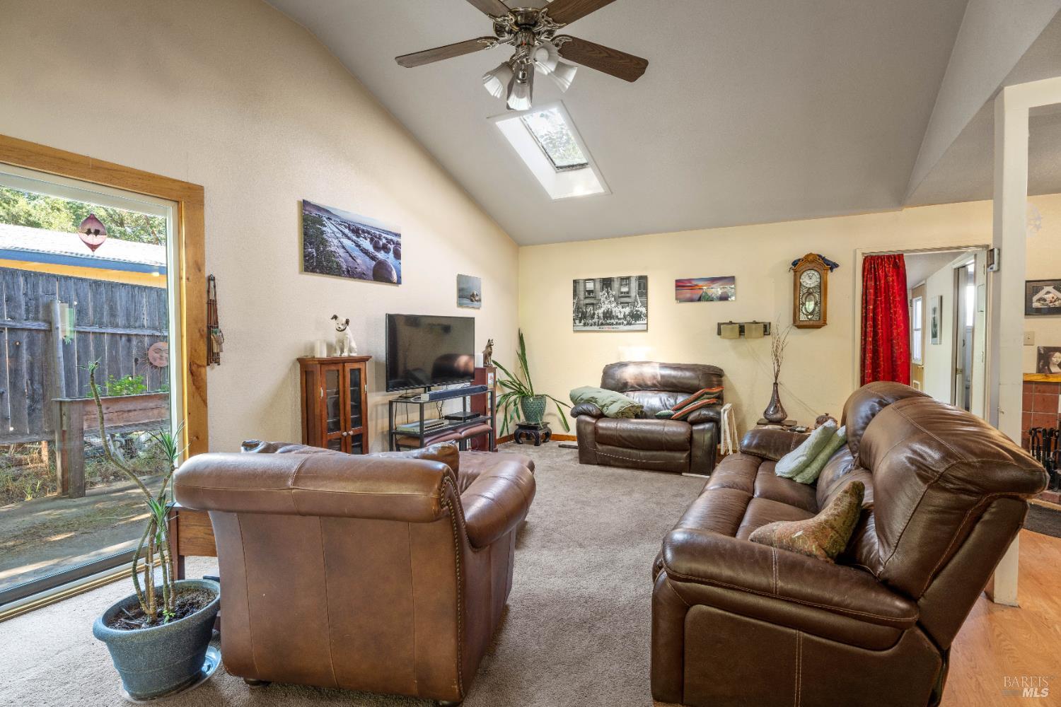 5510 Eastside Calpella Road