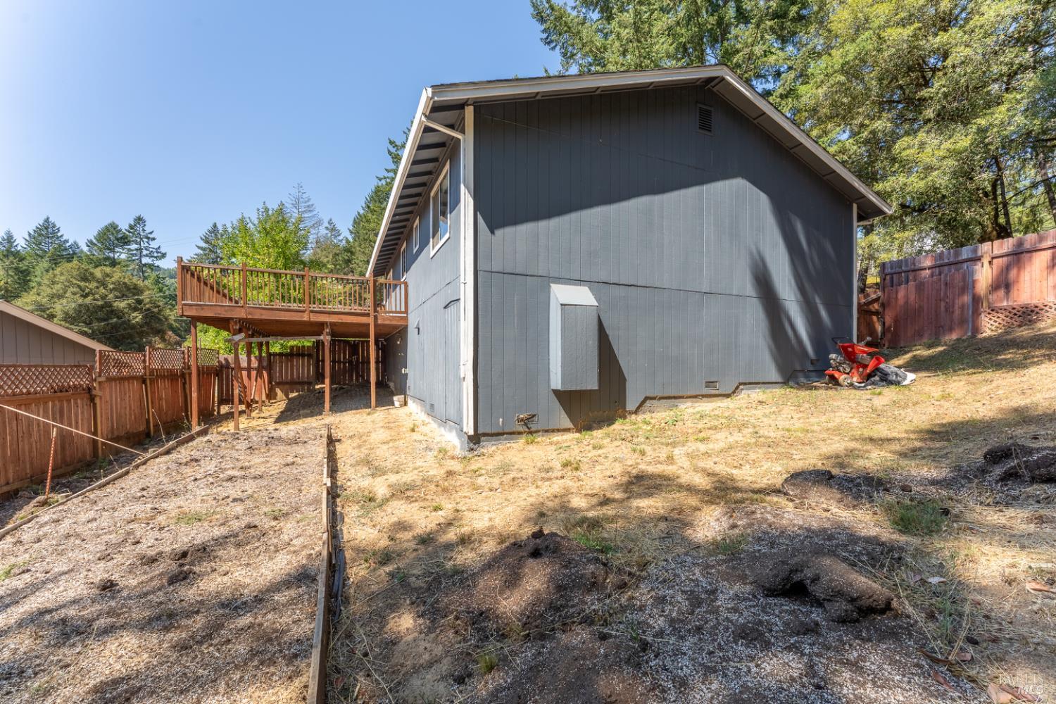23945 Nutmeg Place
