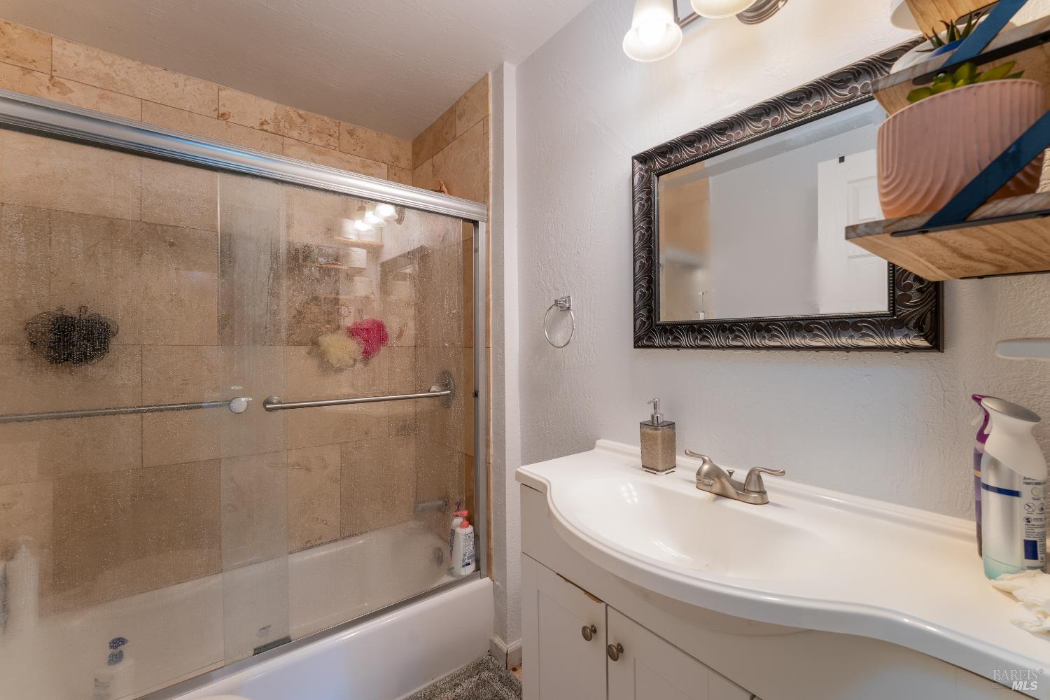 2580 Center Valley Road