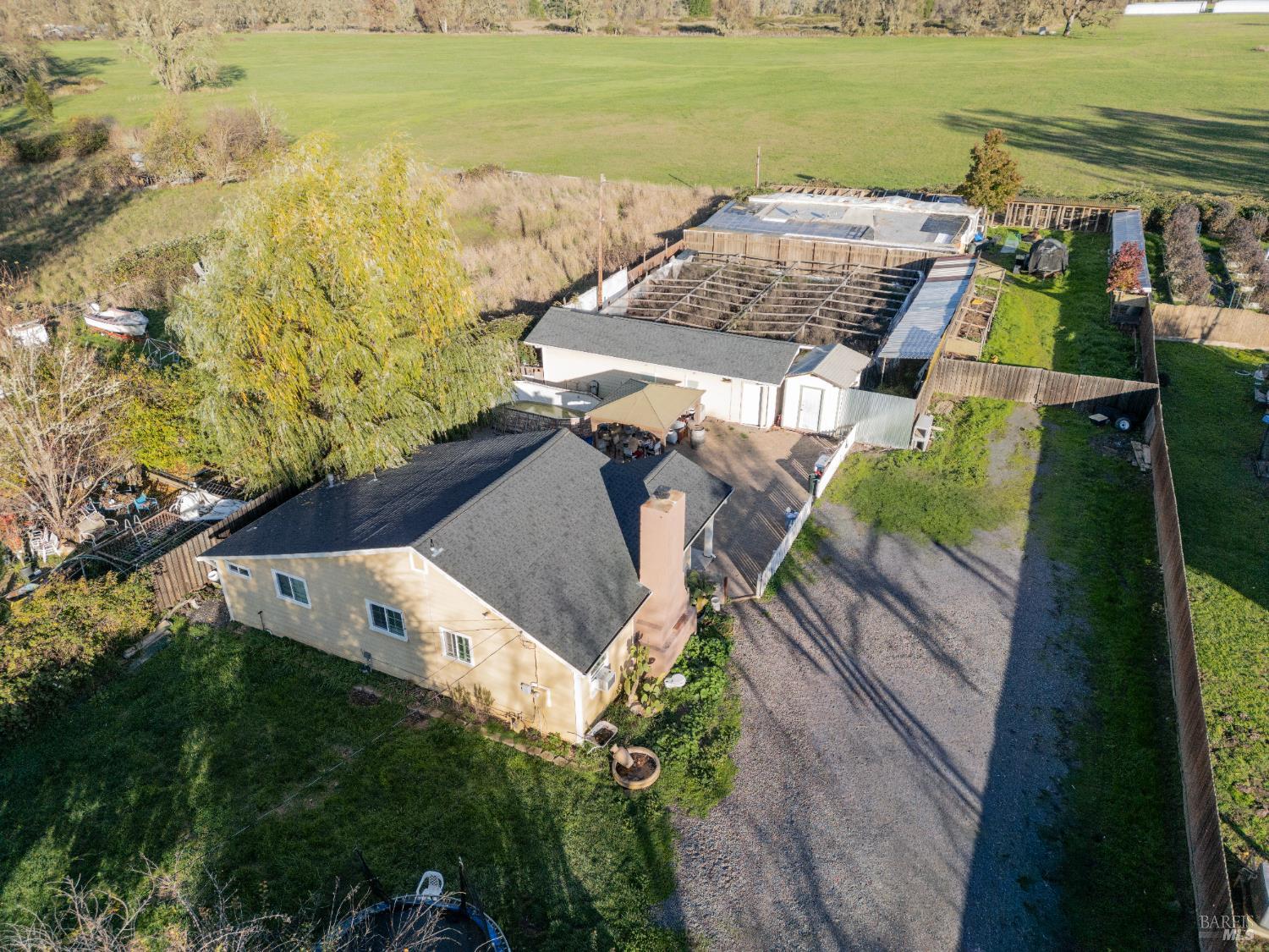 2580 Center Valley Road