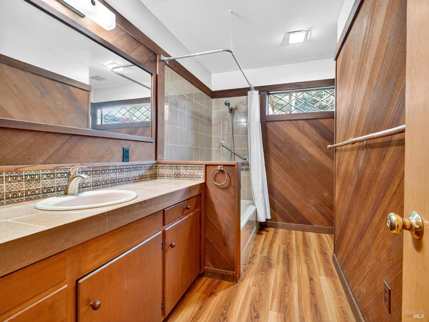 351 View Drive