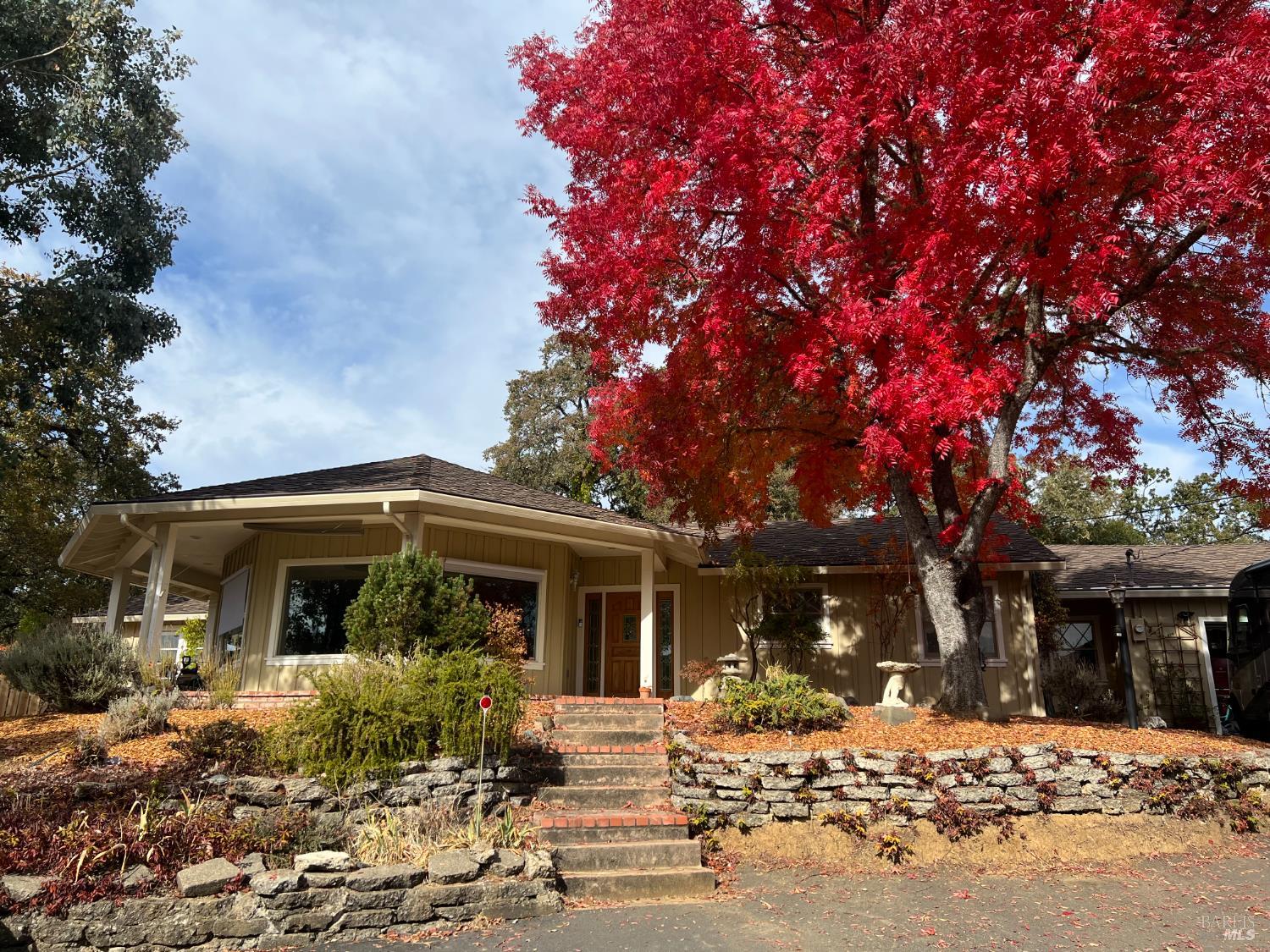 351 View Drive