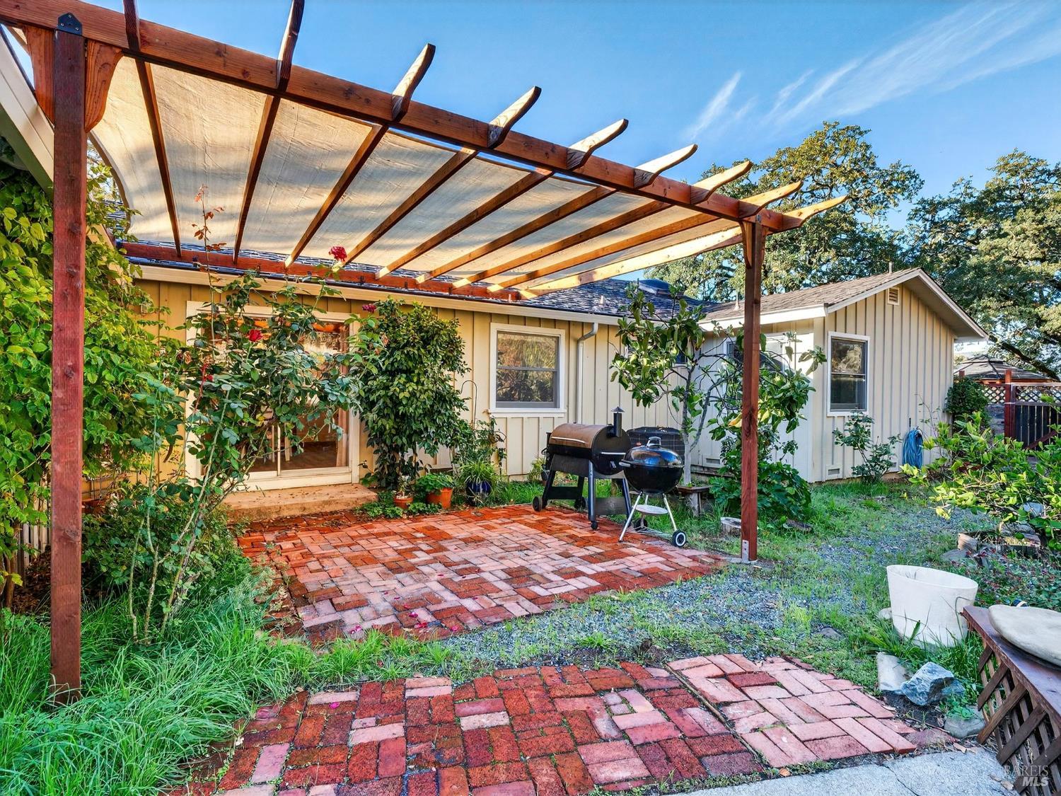 351 View Drive