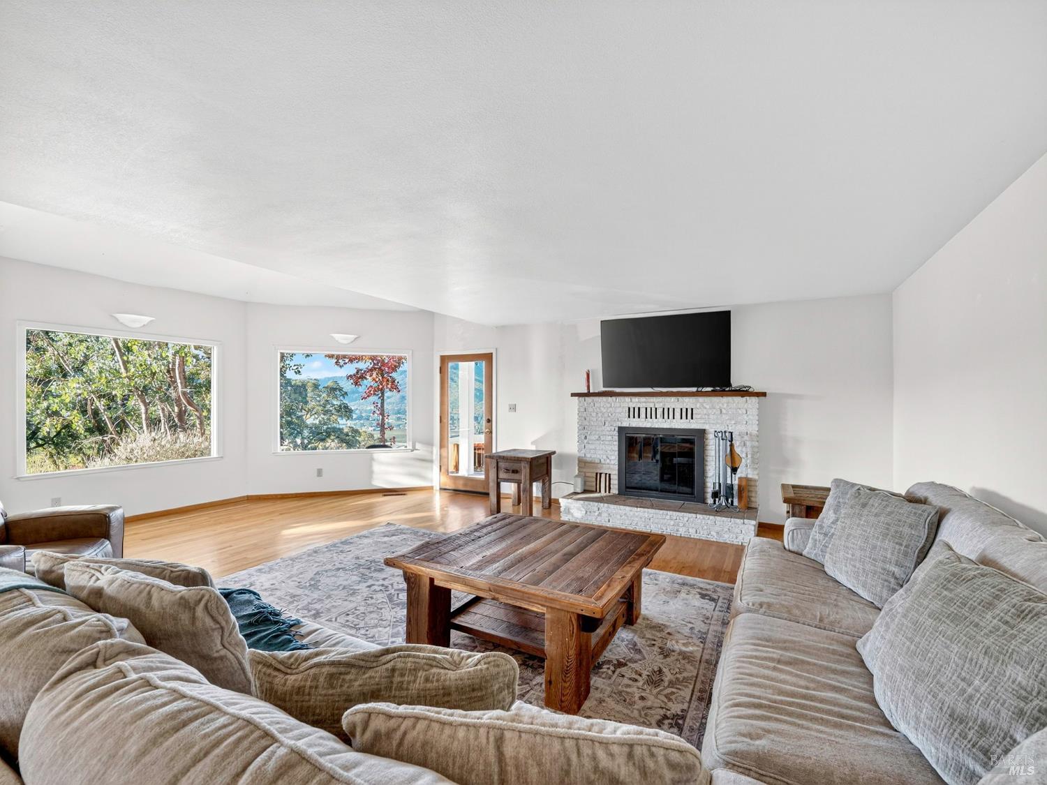 351 View Drive
