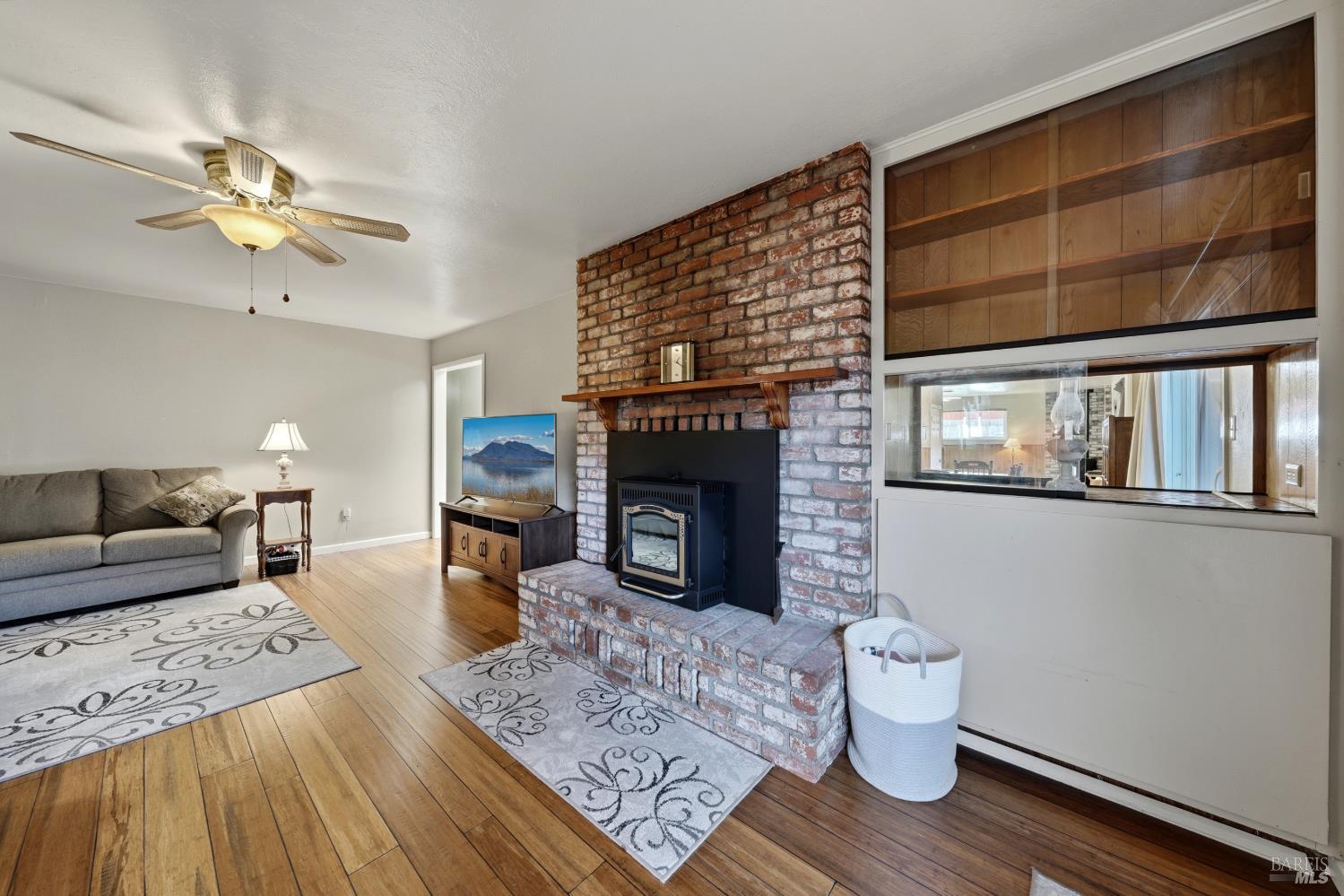 1138 Marwen Drive