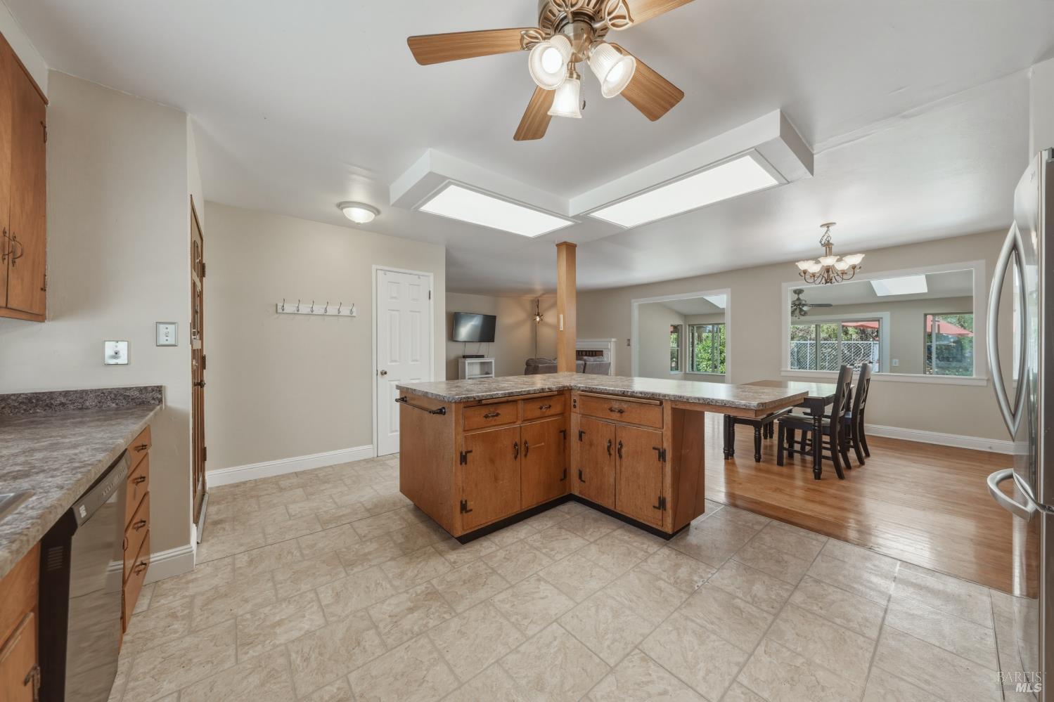 3570 Leland Lane
