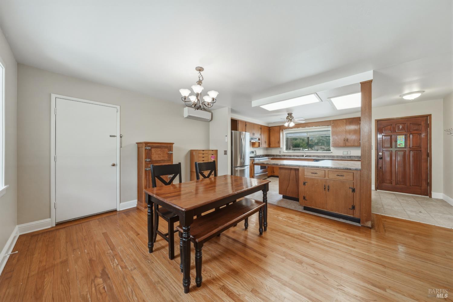 3570 Leland Lane
