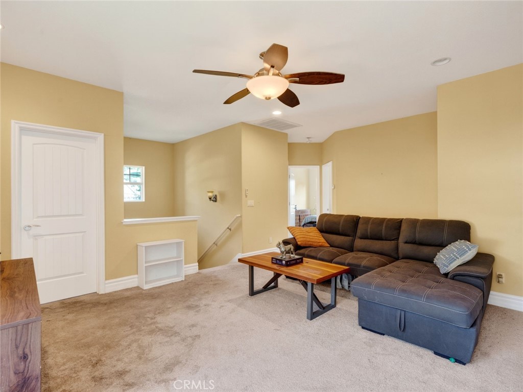 605 Redwood