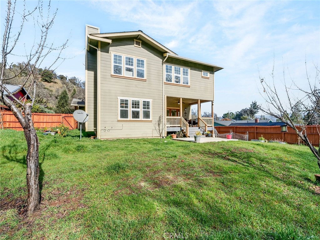 605 Redwood