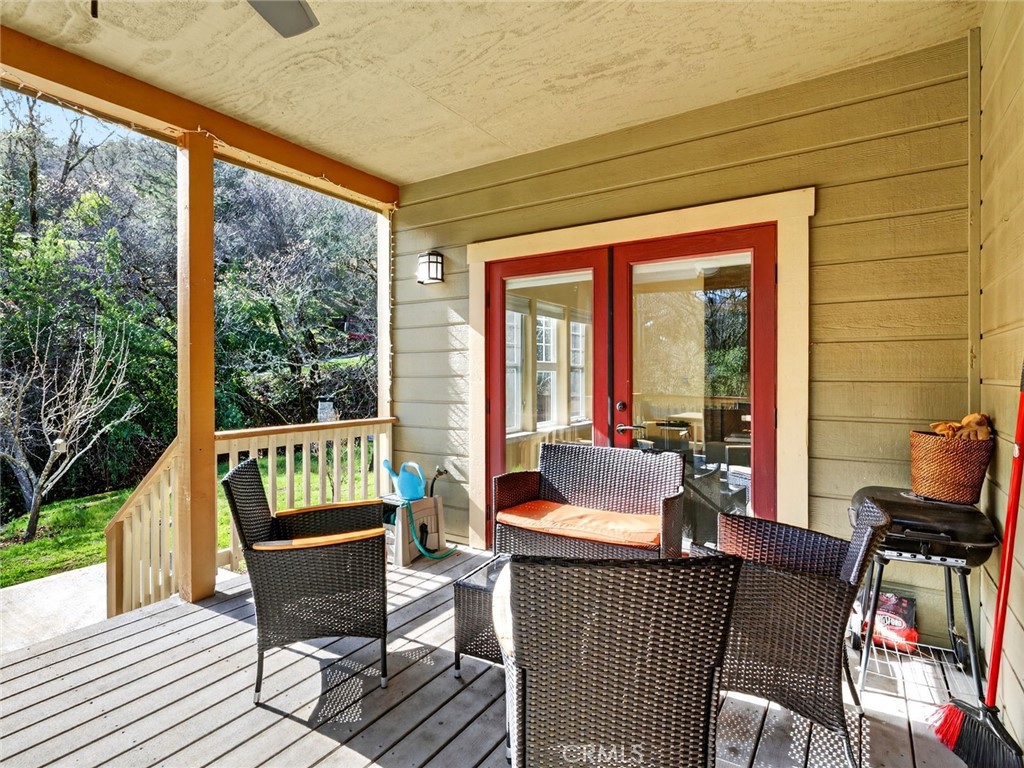 605 Redwood
