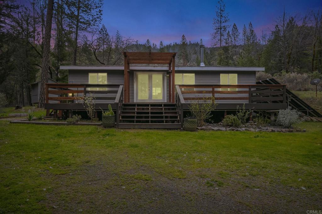 17521 Eel River Road