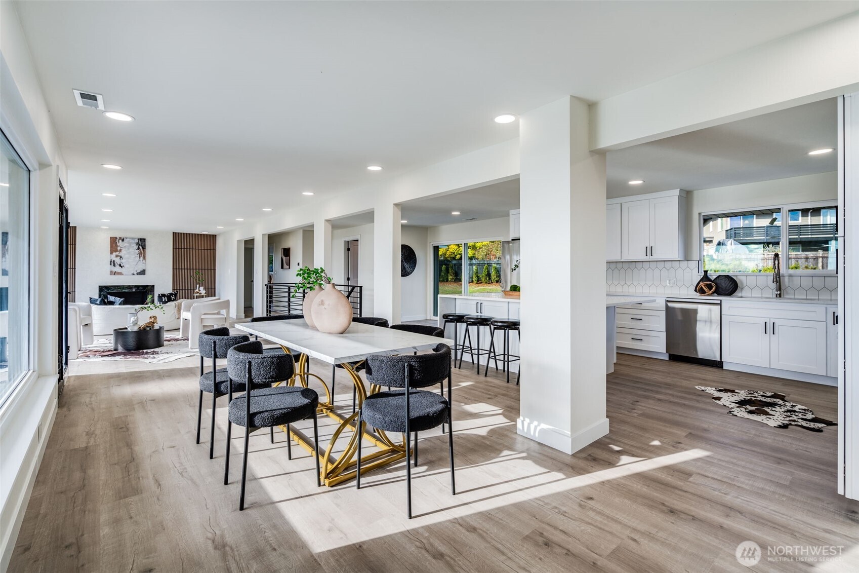 10650 Marine View Drive SW