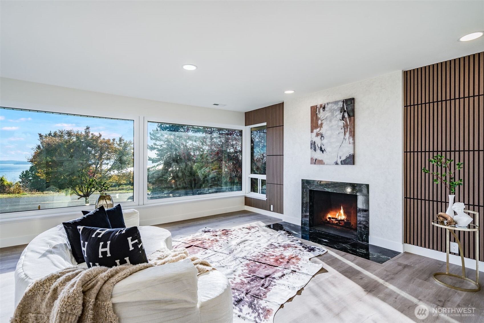 10650 Marine View Drive SW