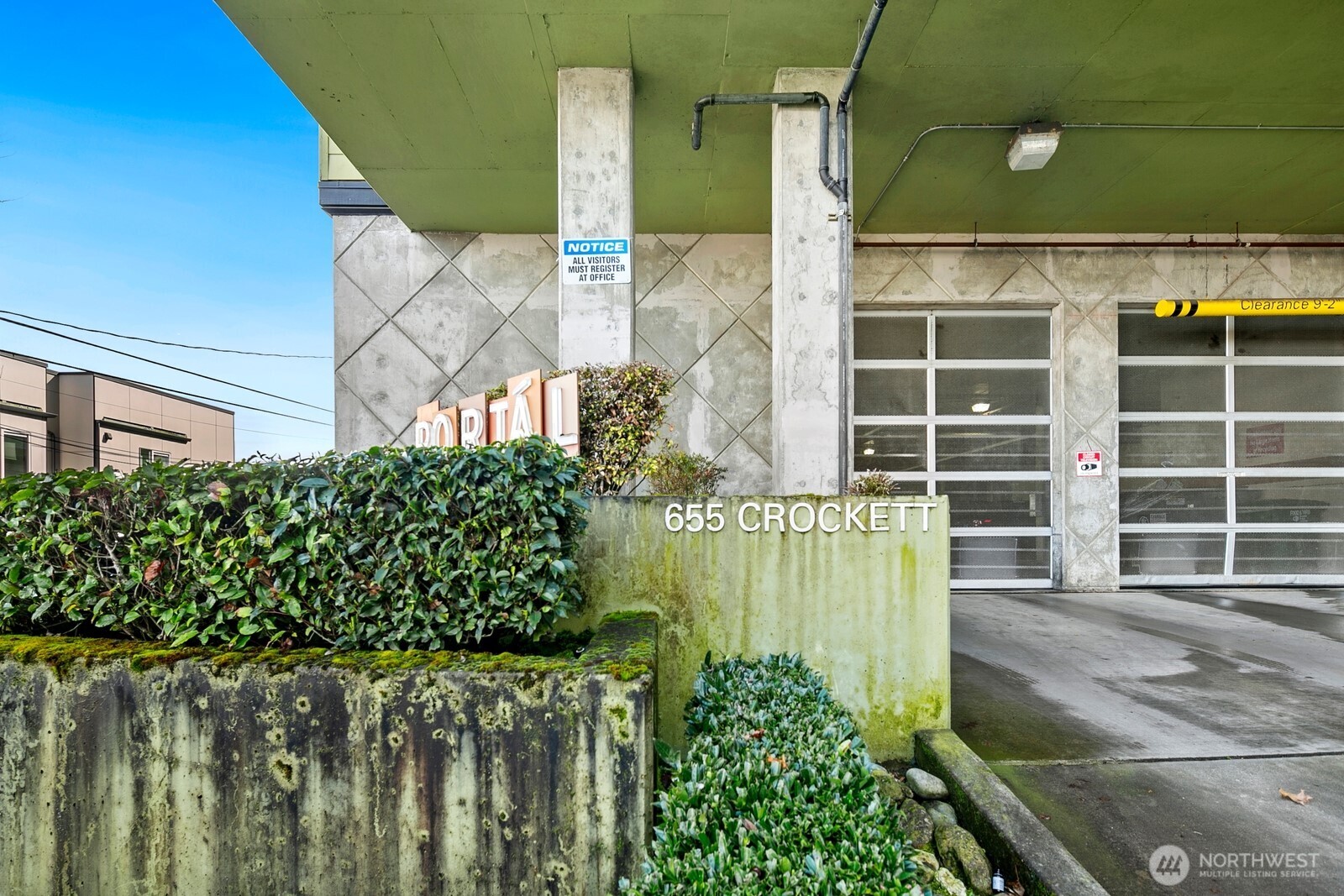 655 Crockett Street Unit: A204