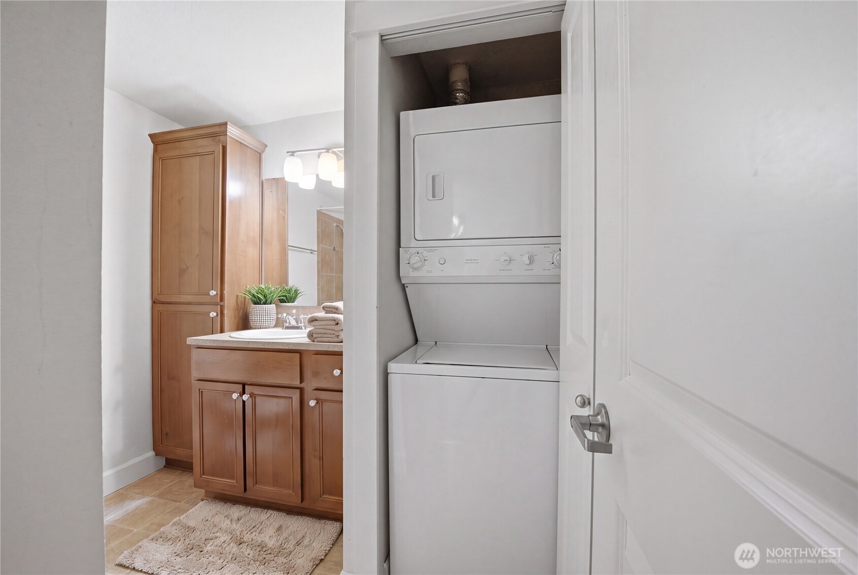 300 N 130th Street Unit: 2303