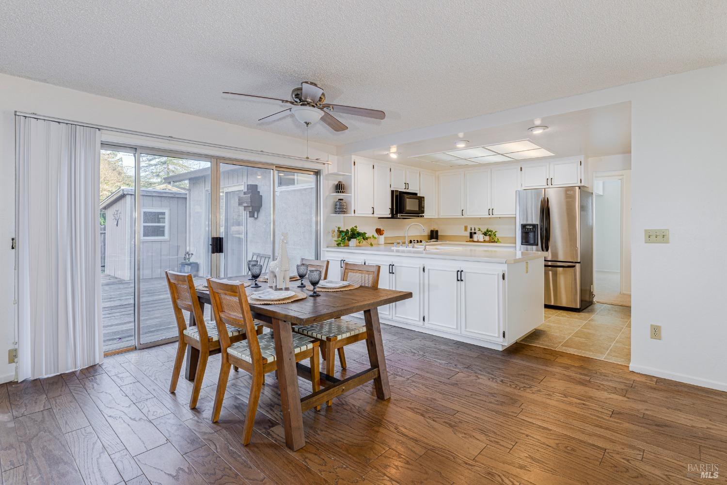 2040 Silverwood Street