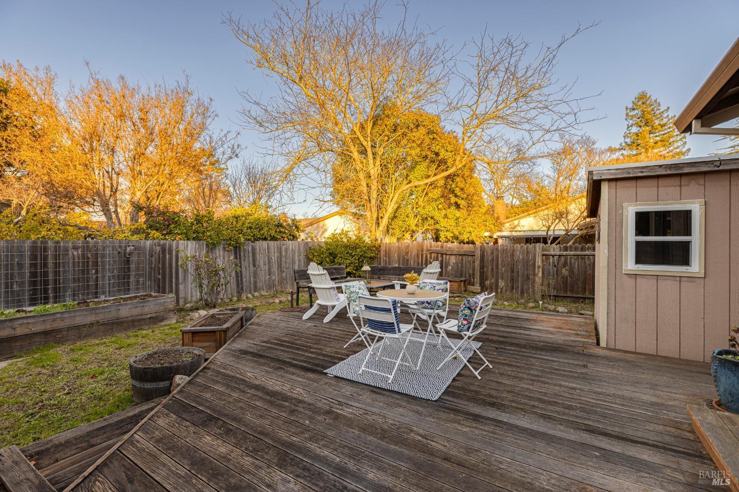 2040 Silverwood Street