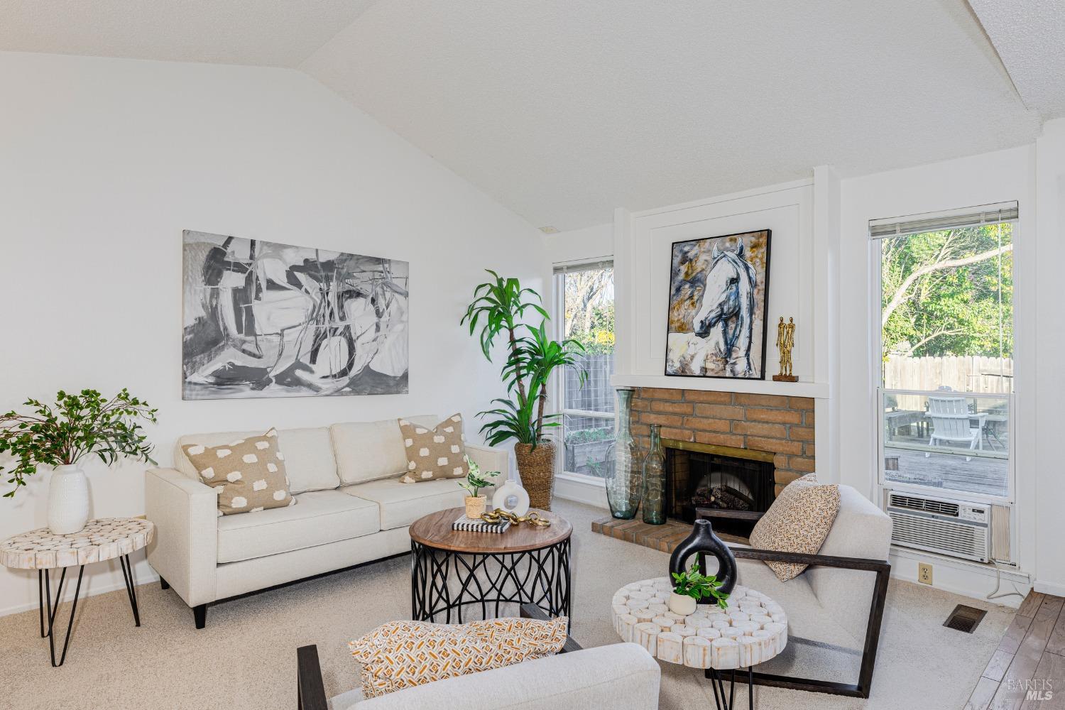 2040 Silverwood Street