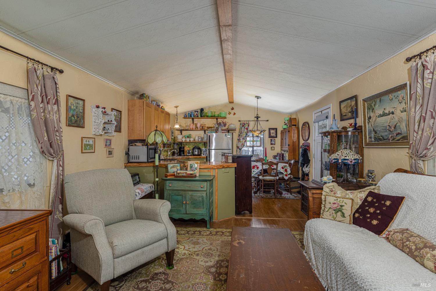 60 Redwing Drive Unit: 60