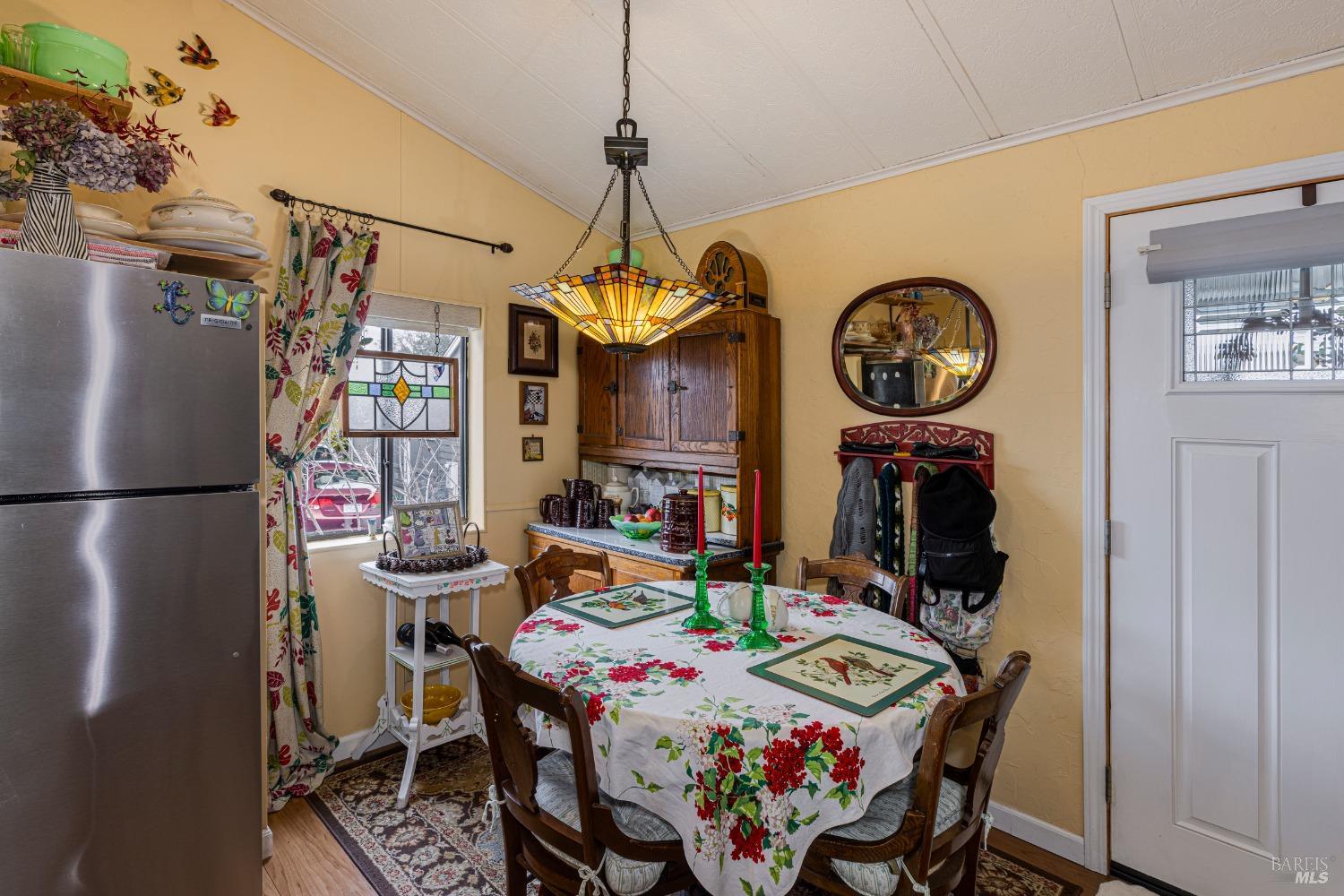 60 Redwing Drive Unit: 60