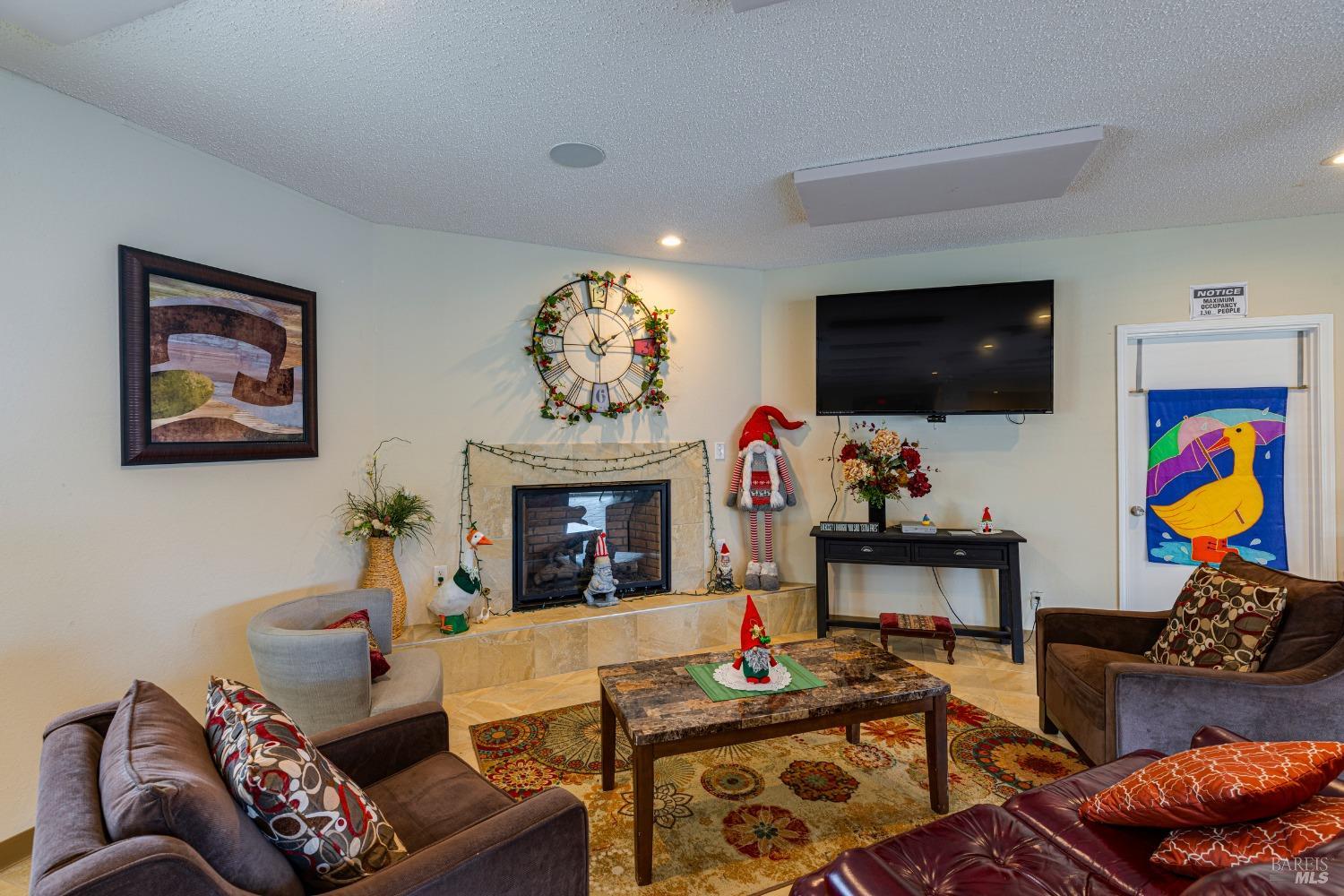 60 Redwing Drive Unit: 60