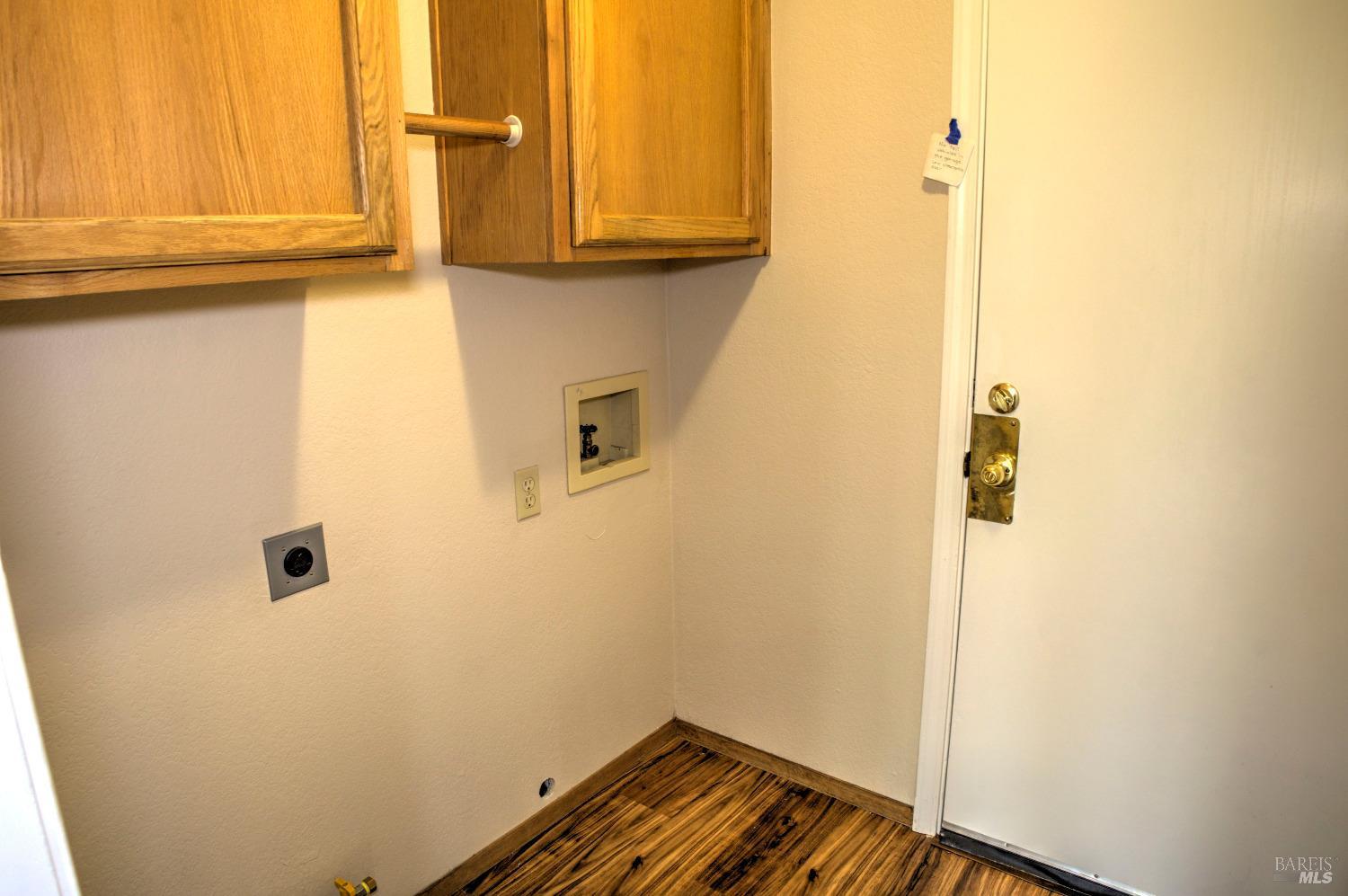 1313 Jennings Park Way