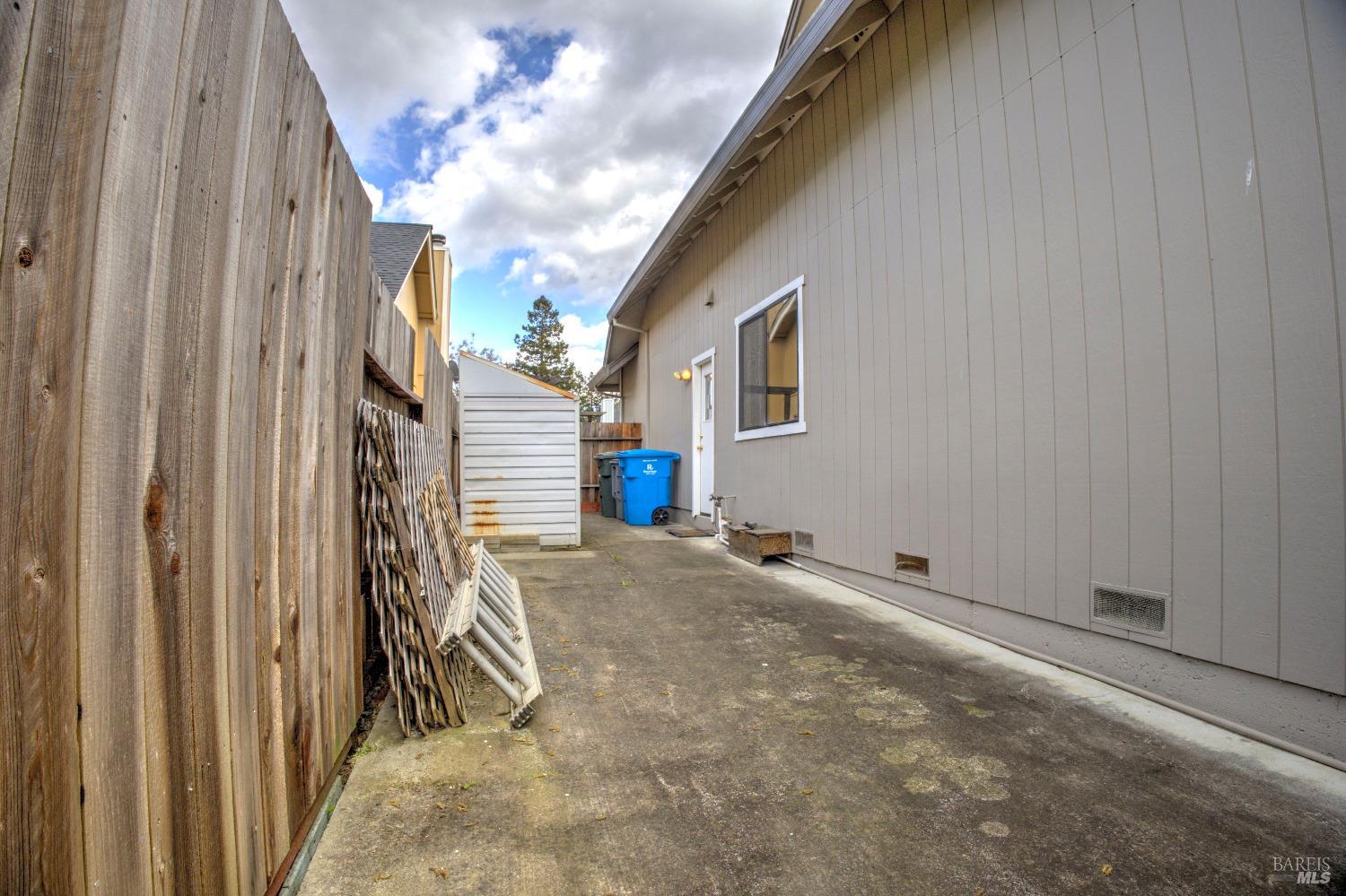 1313 Jennings Park Way