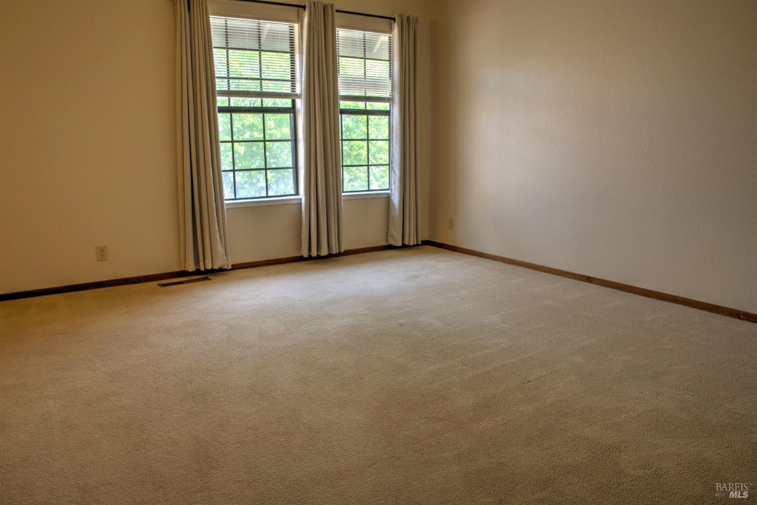 1313 Jennings Park Way