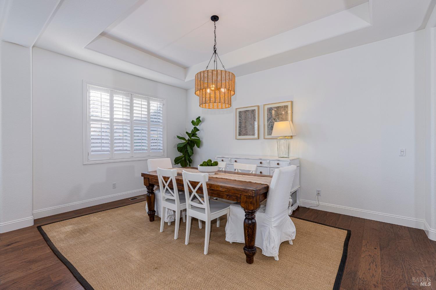 1813 Sleepy Hollow Ln