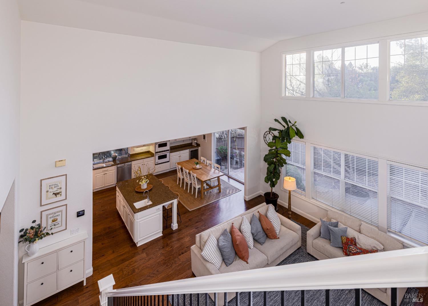 1813 Sleepy Hollow Ln